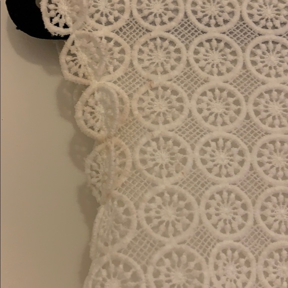 Tulle And Lace Dress - Picture 2 of 5